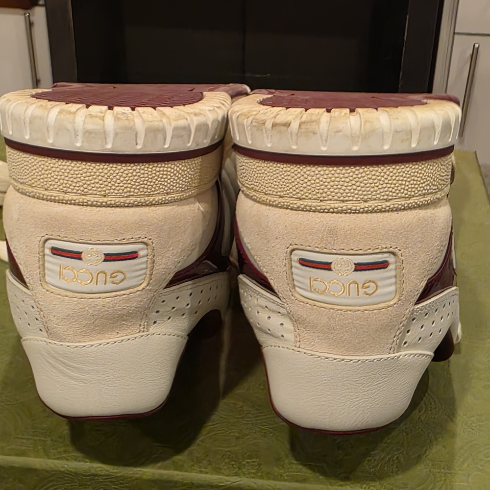 GUCCI Re-Web Trainer White & Red Leather Sneakers 818002 Gucci Sz 8 Box & Dust - Picture 13 of 16